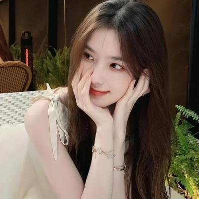 蛮荒时代，我被高冷兽王娇宠了